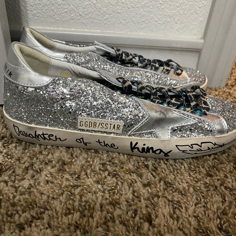 NWOT Golden Goose Dupes